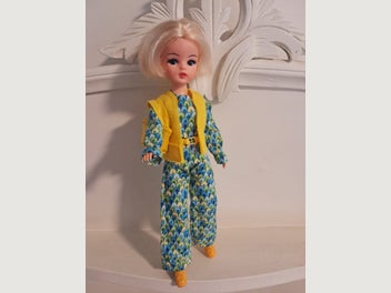 Image 1 of 5