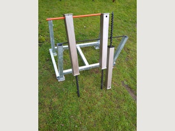 Image 1 of 8