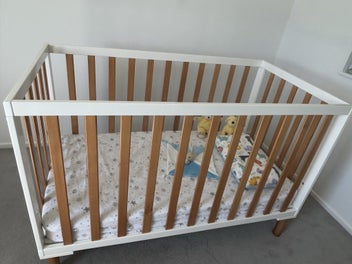 Image 1 of 5