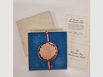 Image 1 of 7
