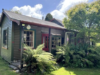 Image 1 of 1