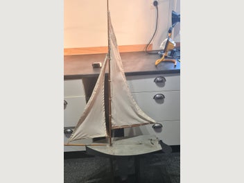 Image 1 of 6