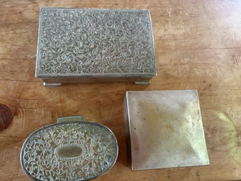 Image 1 of 7