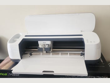 Image 1 of 6