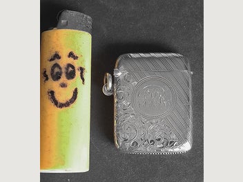 Image 1 of 6