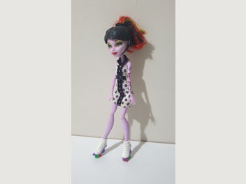 Image 1 of 5