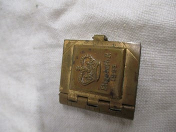 Image 1 of 3