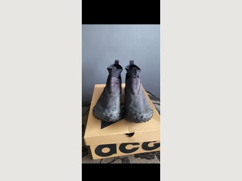 Image 1 of 7