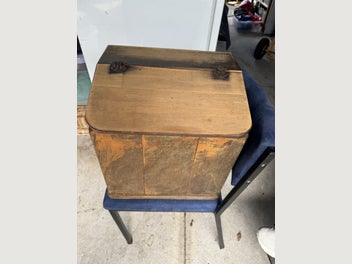 Image 1 of 4