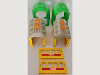 Image 1 of 3