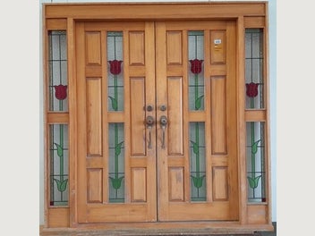 Image 1 of 4