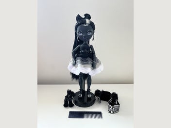 Image 1 of 4