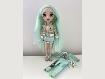 Image 1 of 4