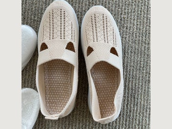 Image 1 of 5