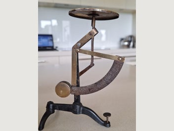 Image 1 of 7