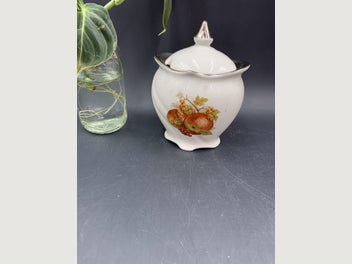 Image 1 of 7
