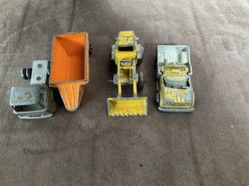 Image 1 of 5