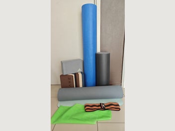Image 1 of 6