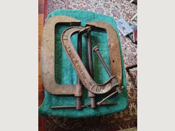 Image 1 of 8