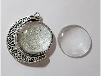 Image 1 of 3
