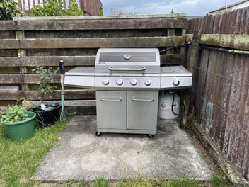 Image 1 of 5