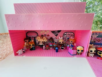 Image 1 of 4