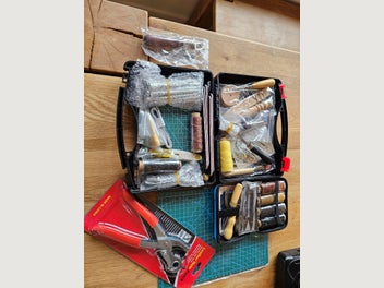 Image 1 of 4