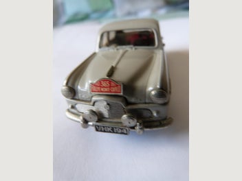 Image 1 of 7