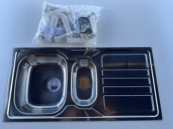 Image 1 of 6