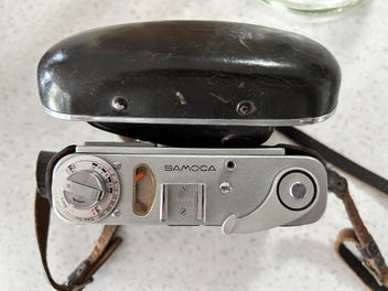 Image 1 of 3