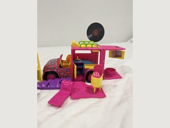 Image 1 of 8