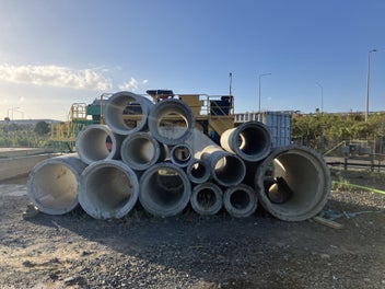 Image 1 of 8