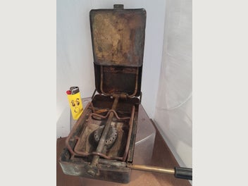 Image 1 of 8