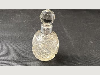 Image 1 of 7