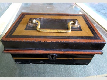 Image 1 of 5