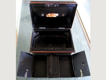 Image 1 of 5