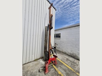 Image 1 of 5