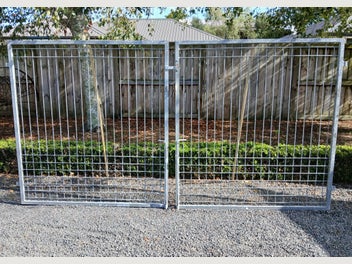 Image 1 of 6