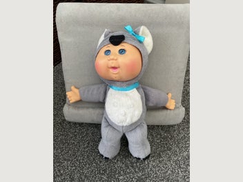 Image 1 of 4