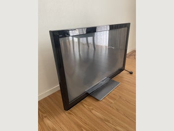 Image 1 of 7