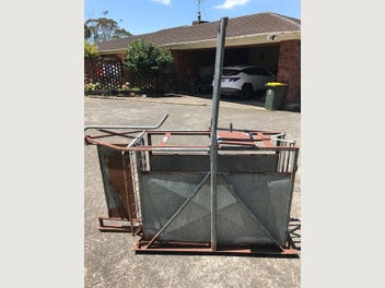 Image 1 of 5