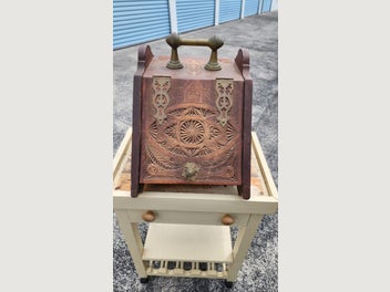 Image 1 of 5