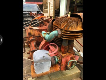 Image 1 of 3