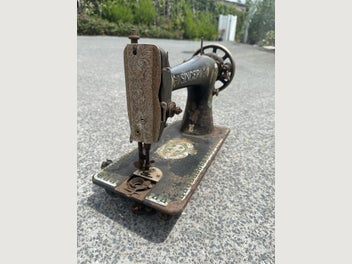 Image 1 of 8