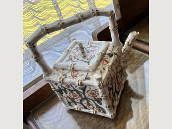 Image 1 of 6