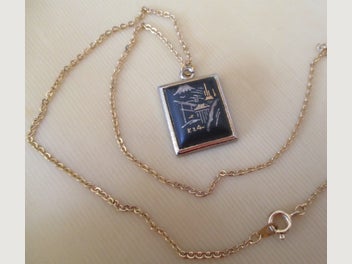 Image 1 of 3
