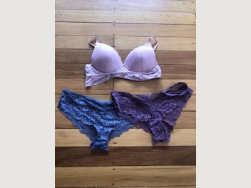 Image 1 of 4