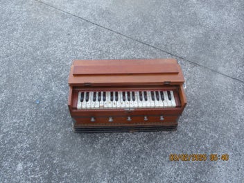 Image 1 of 1