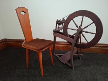 Image 1 of 5