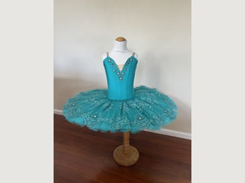 Image 1 of 4
